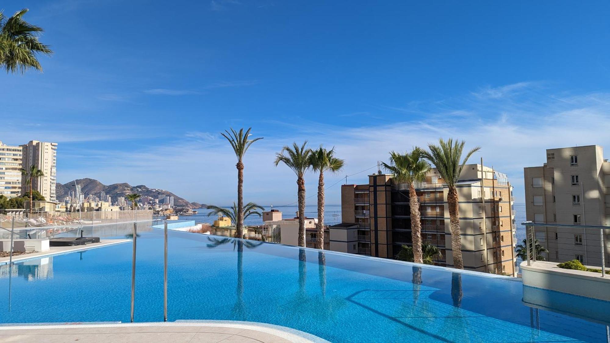 Sunset Cliffs Sea View Apartments ベニドルム エクステリア 写真