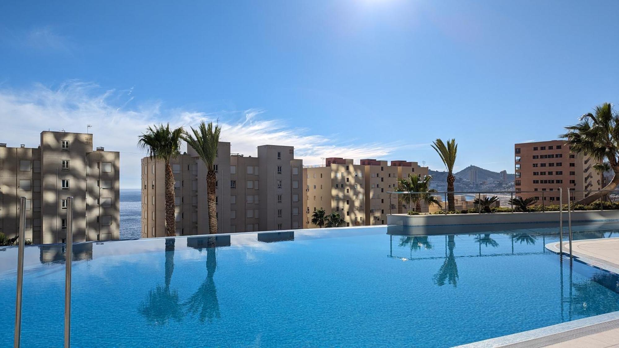 Sunset Cliffs Sea View Apartments ベニドルム エクステリア 写真