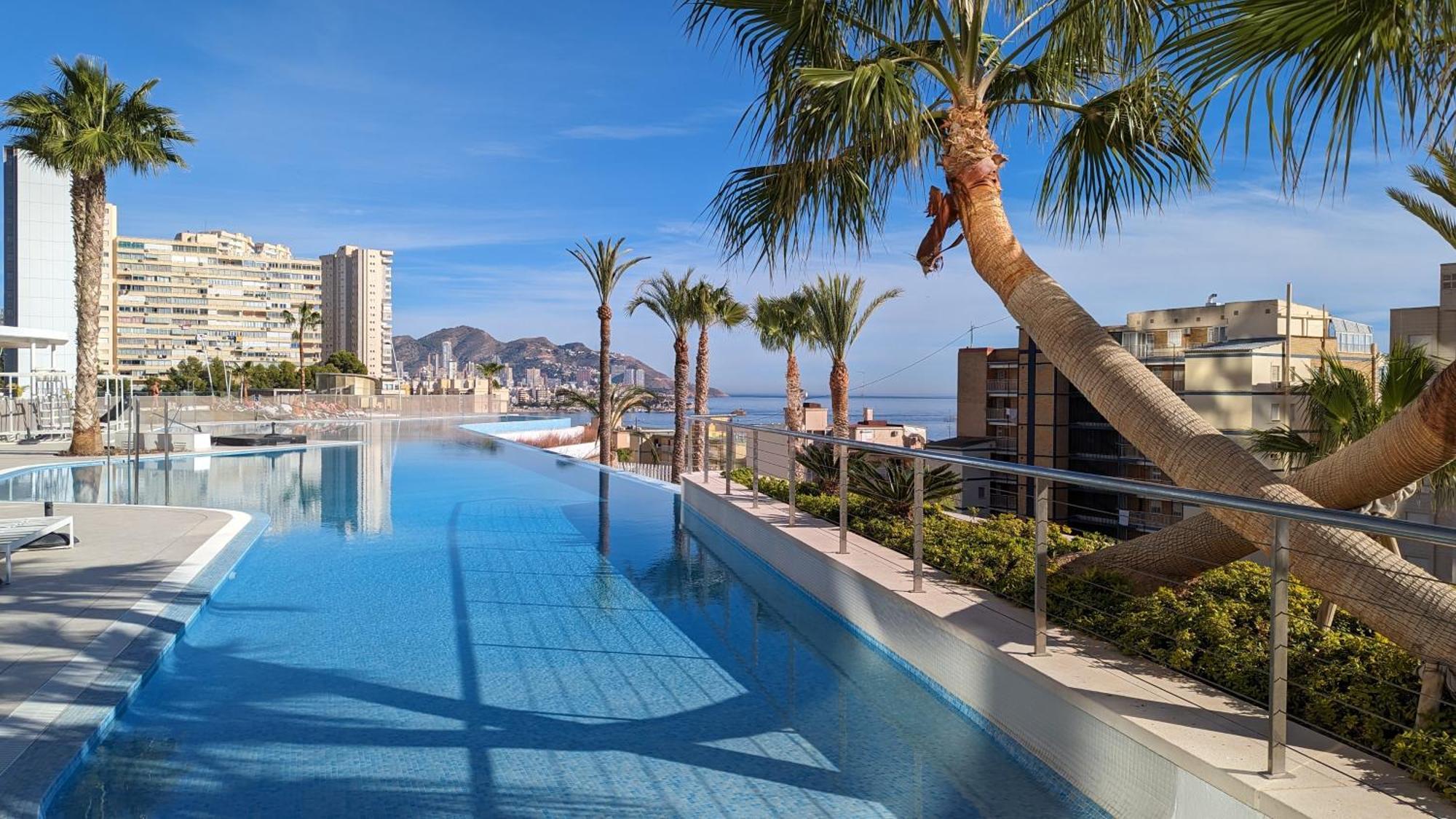 Sunset Cliffs Sea View Apartments ベニドルム エクステリア 写真